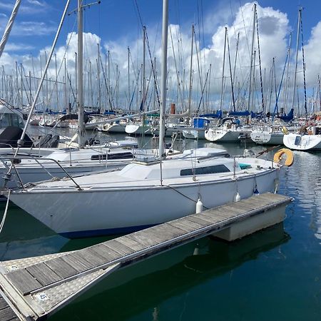 Nuit Insolite Sur Un Petit Voilier La Rochelle  Ngoại thất bức ảnh